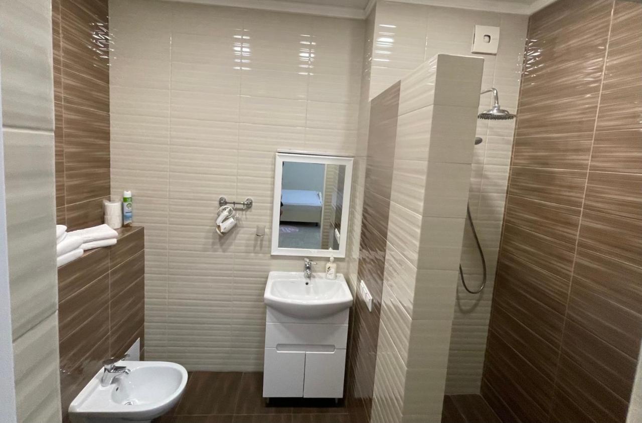 Lebediny Guest House Breszt Kültér fotó