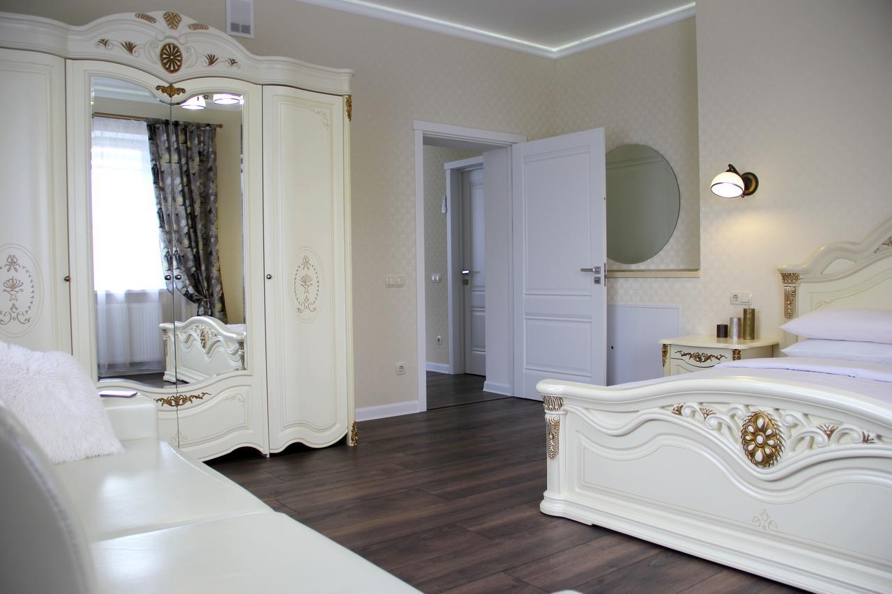 Lebediny Guest House Breszt Kültér fotó
